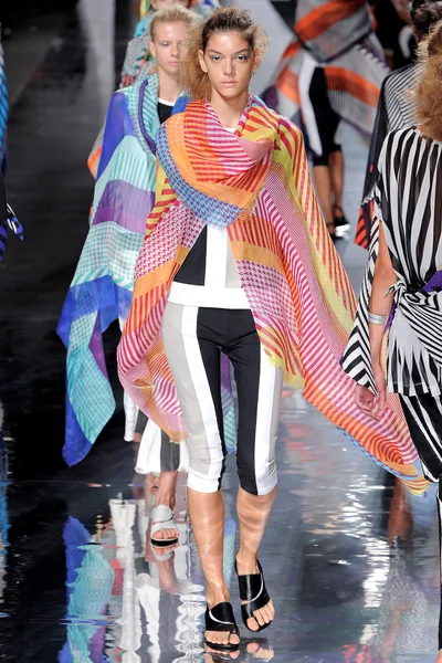 Look 49